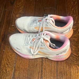 Brooks Women's Athletic Shoes - Gray and Pink with Orange Accents